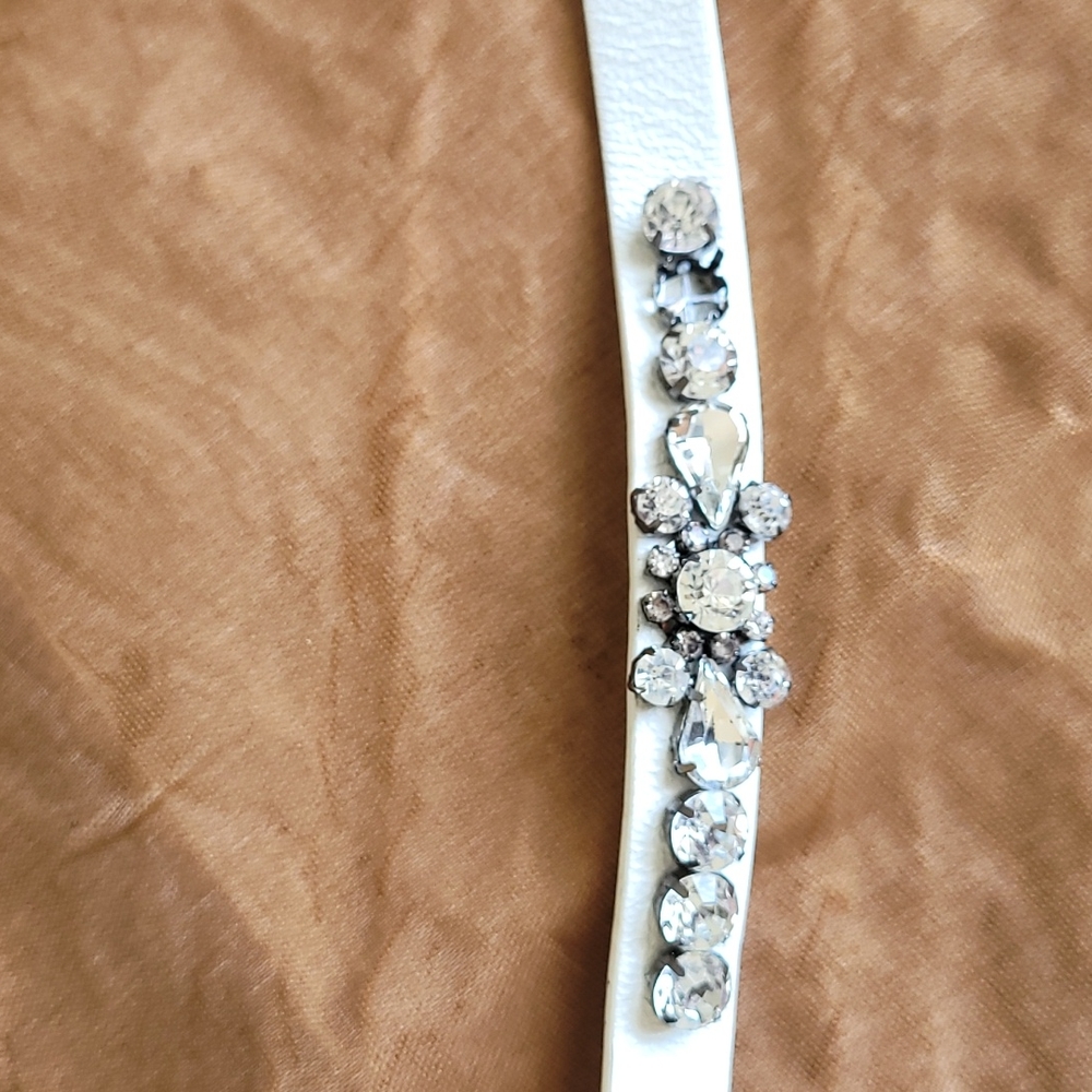 Bracelets - Picture 2 of 4